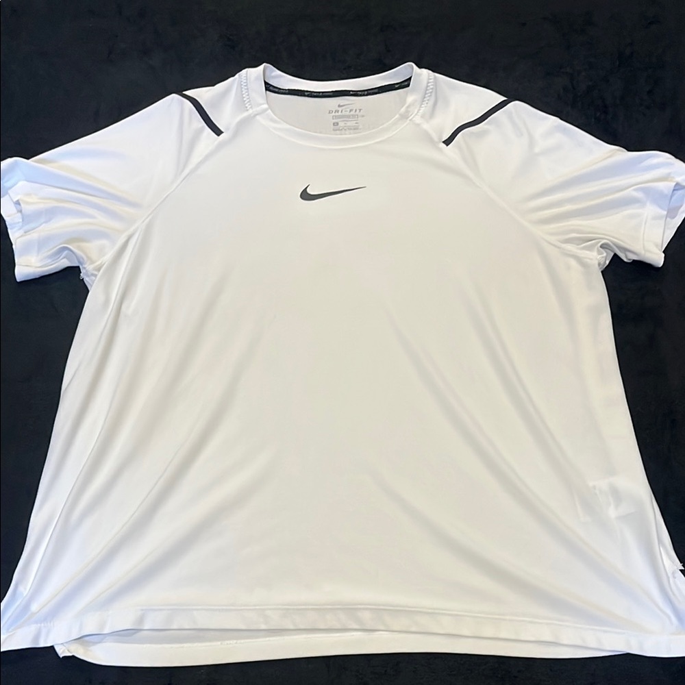 Nike Men's White Sports Shirt